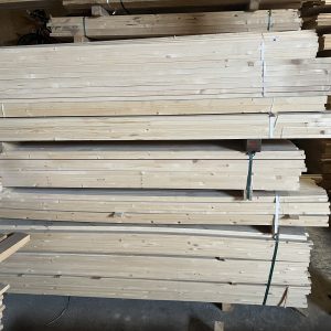 Įvairūs eglės medienos tašeliai, 32x32x2000