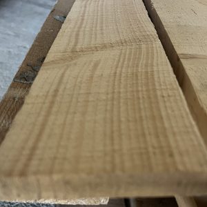 Pjautinė statybinė mediena, 25x100x4000 (užsakoma)